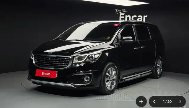 KIA CARNIVAL 2015