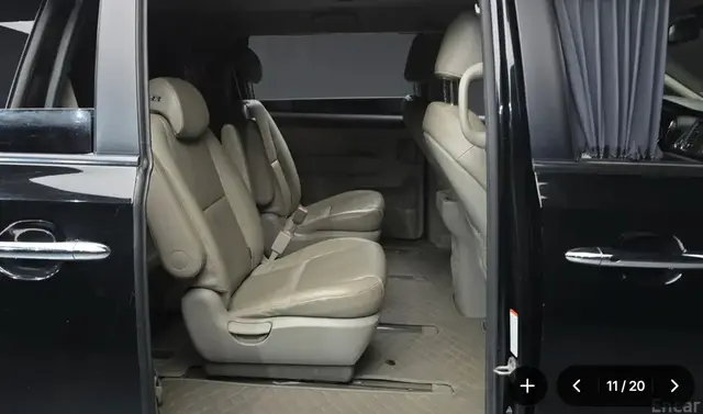 KIA CARNIVAL 2015