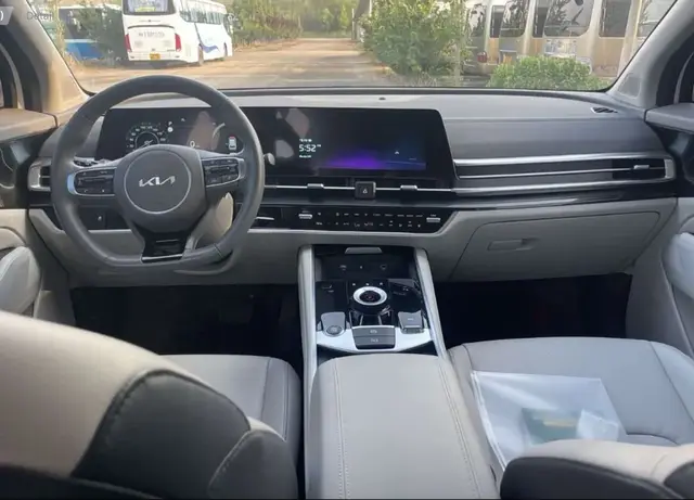 KIA SPORTAGE PREMIUM 2023
