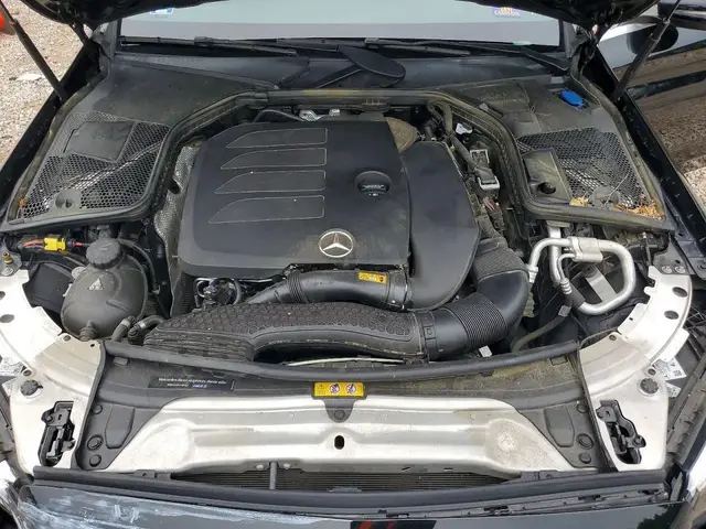 MERCEDES-BENZ C-CLASS 300 2019