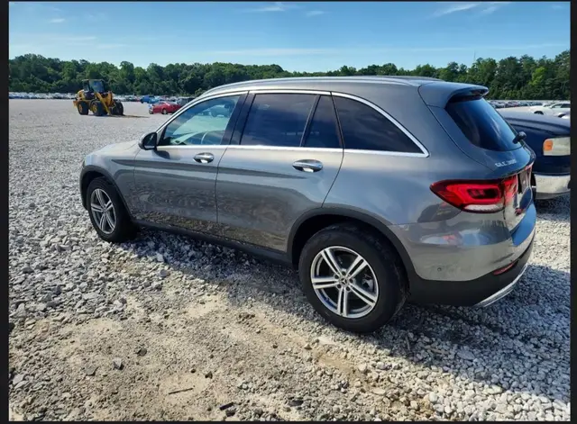MERCEDES-BENZ GLC 300 2020