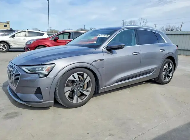 AUDI E-TRON PREMIUM PLUS 2022