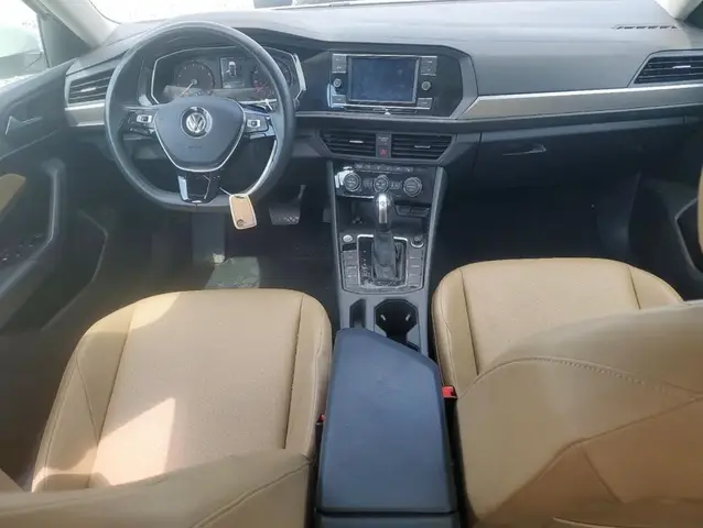 VOLKSWAGEN JETTA 2020