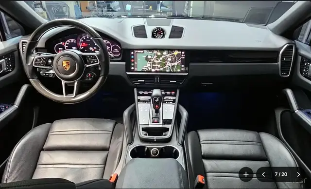 PORSCHE CAYENNE 2022