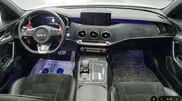 KIA STINGER 2022