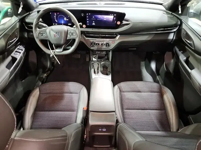 BUICK ENVISTA PREFFERED 2025