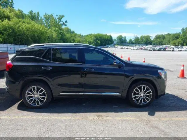 GMC TERRAIN AWD DENALI 2022