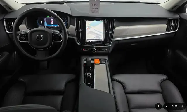 VOLVO V90 B5 2025