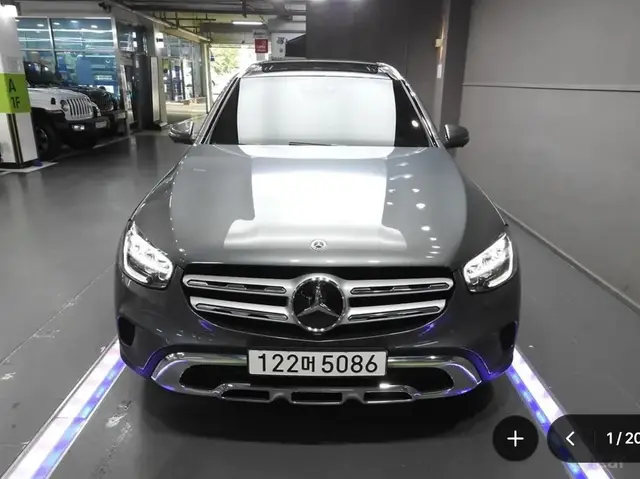MERCEDES-BENZ GLC 2022