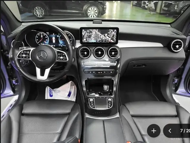 MERCEDES-BENZ GLC 2022