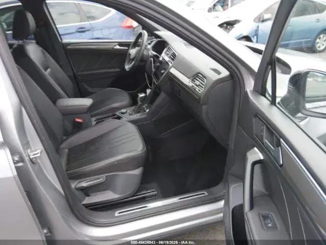 VOLKSWAGEN TIGUAN SE 2022