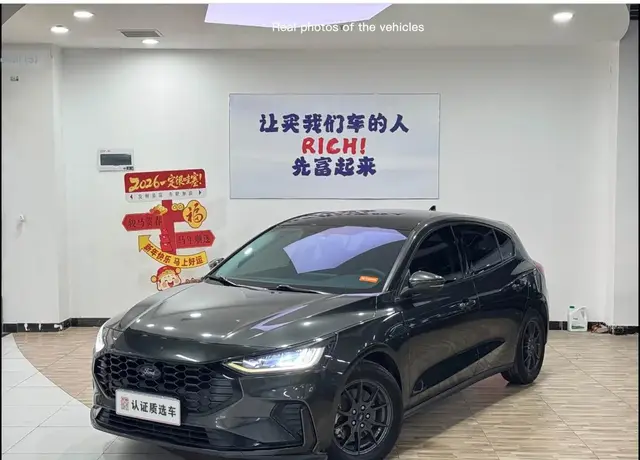 FORD FOCUS HATCHBACK ECOBOOST 180 2022
