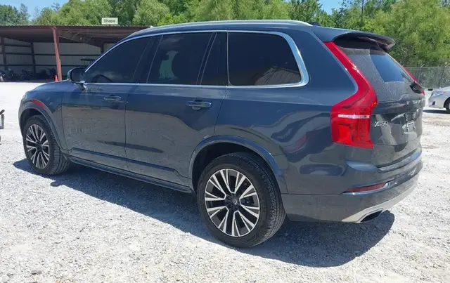 VOLVO XC90 MOMENTUM 2020