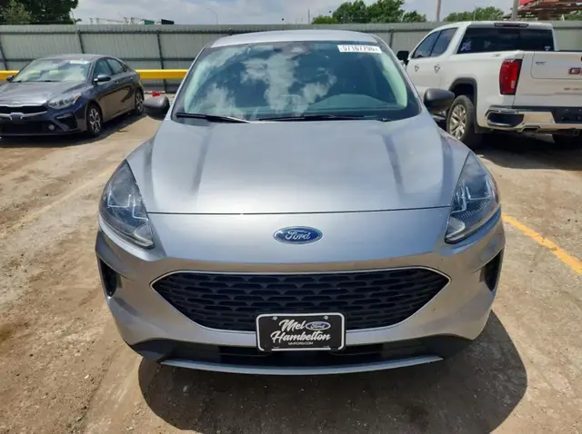 FORD ESCAPE 2022