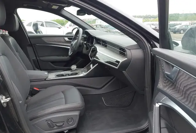 AUDI A6 PREMIUM PLUS 45 TFSI QUATTRO S TRONIC 2024