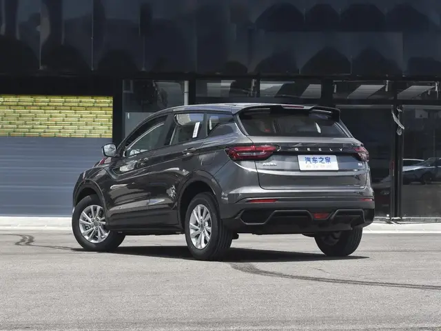 GEELY COOLRAY 2026