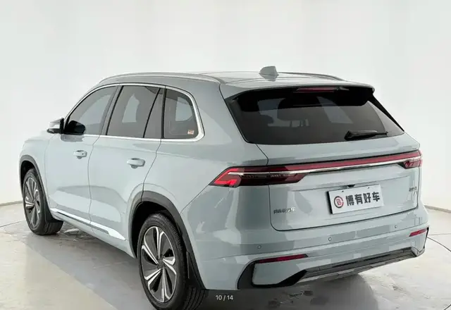GEELY MONJARO 2022