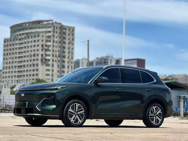 GEELY GALAXY STARSHIP 7 SMART 2025
