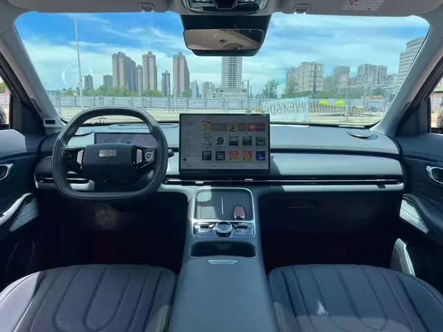 GEELY GALAXY STARSHIP 7 SMART 2025