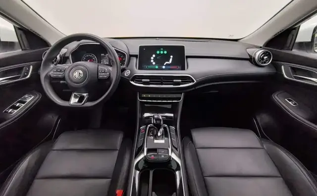 MG HS 20T LUXURY 2022