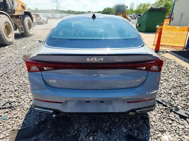 KIA K5 2023