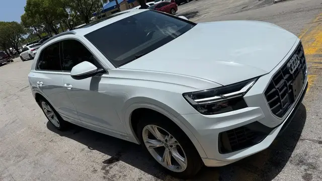 AUDI Q8 PREMIUM 2019
