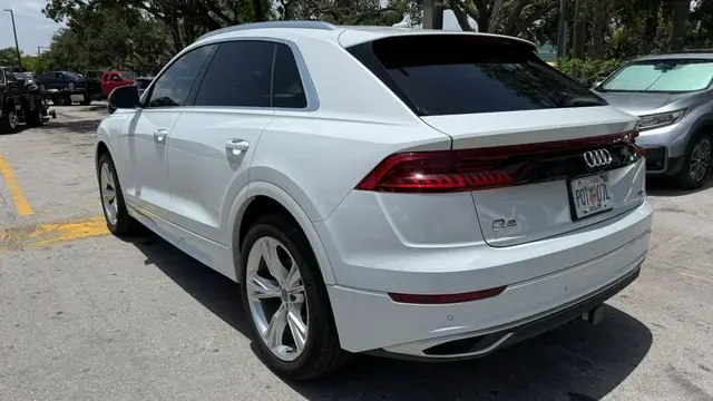 AUDI Q8 PREMIUM 2019