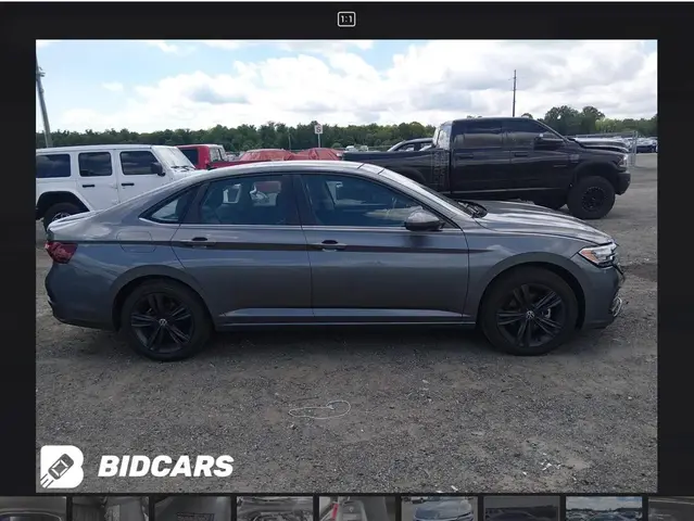 VOLKSWAGEN JETTA SE 2022