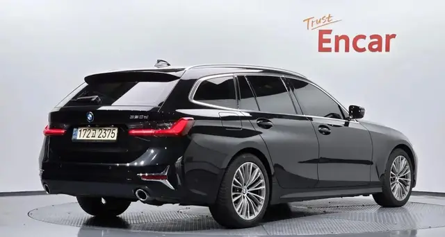 BMW 3 SERIES LUXURY LINE (ХРОМ-ПАКЕТ ПАНОРАМНЫЙ ЛЮК ЭЛЕГАНТНЫЙ КОЖАНЫЙ САЛОН) 2022