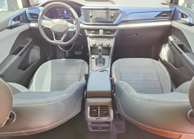 VOLKSWAGEN TAOS SE 2022