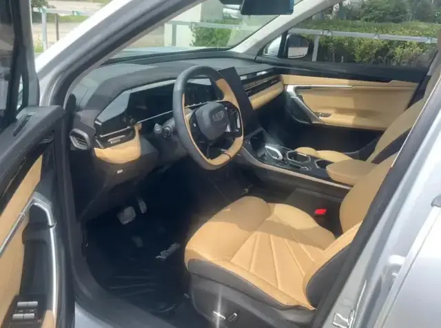 GEELY BOYUE L 2023