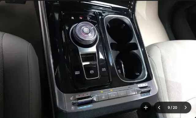 KIA CARNIVAL NOBLESSE 2021