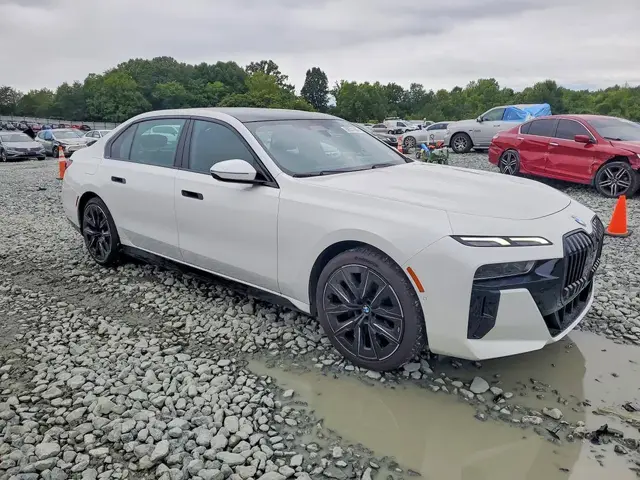 BMW 740 I 2023