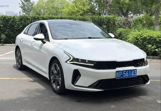 KIA K5 REFRESH МОЩНЫЙ ТОП-МОТОР 2.0Т (ИНДЕКС 380T) + КЛАССИЧЕСКИЙ АВТОМАТ (АКПП) 2022