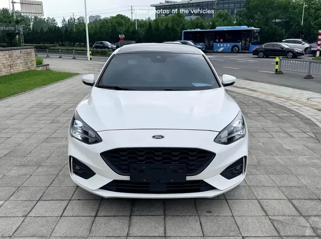 FORD FOCUS HATCHBACK ECOBOOST 180 2021