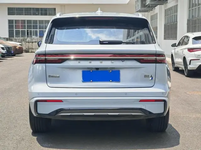 GEELY XINGUE L 2022