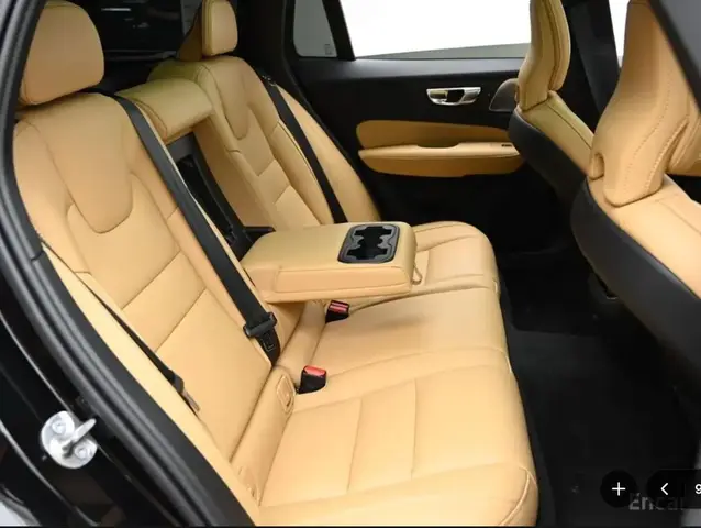 VOLVO V60 CROSS COUNTRY B5 2024