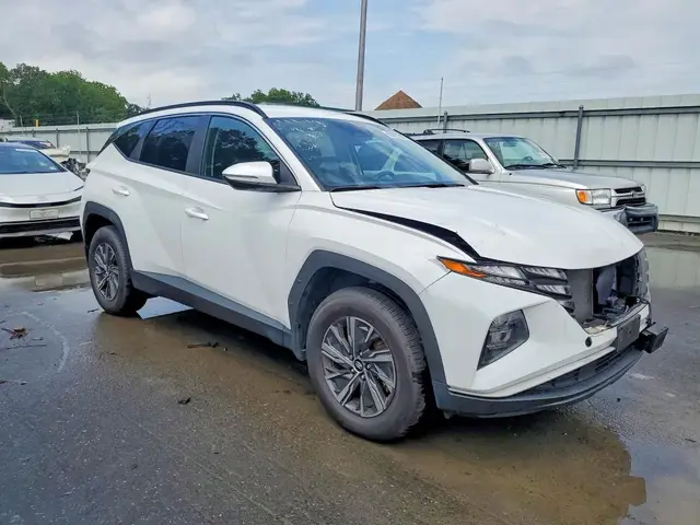 HYUNDAI TUCSON BLUE (СИСТЕМЫ БЕЗОПАСНОСТИ SMARTSENSE КАМЕРА ЗАДНЕГО ВИДА ЦИФРОВАЯ МУЛЬТИМЕДИА УДЕРЖАНИЕ В ПОЛОСЕ БЕ 2023