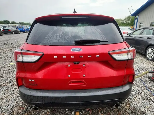 FORD ESCAPE SE 2022
