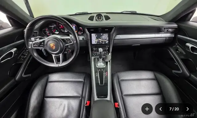 PORSCHE 911 CARRERA 2017