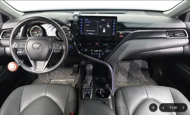 TOYOTA CAMRY 2022