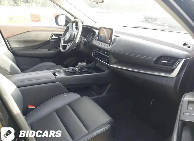 NISSAN ROGUE 2023