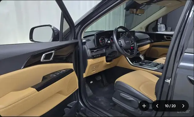 KIA CARNIVAL 2023