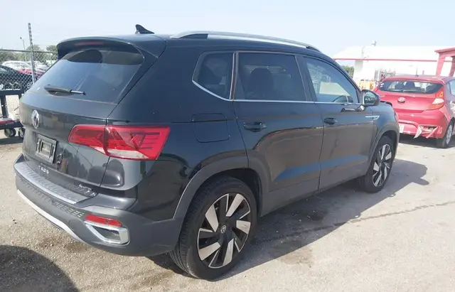 VOLKSWAGEN TAOS SEL 2023
