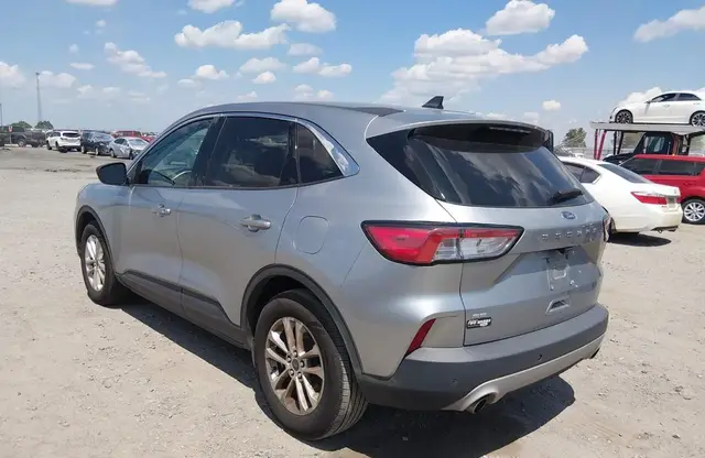 FORD ESCAPE SE 2022