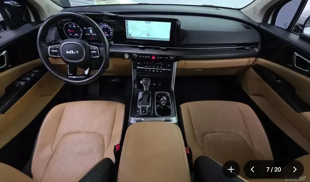 KIA CARNIVAL PRESTIGE 2023