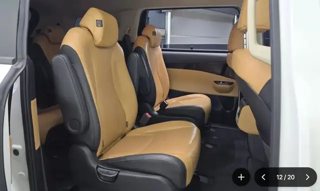 KIA CARNIVAL PRESTIGE 2023