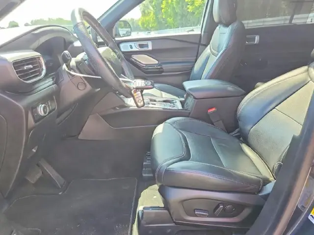 FORD EXPLORER ST 2022