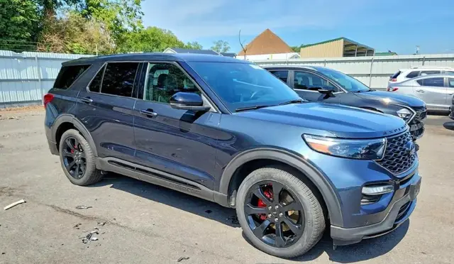 FORD EXPLORER ST 2022