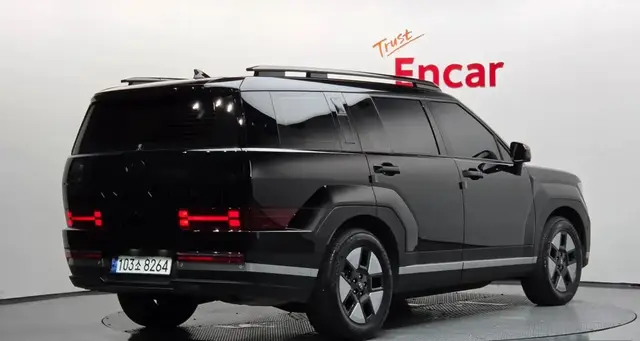 HYUNDAI SANTA FE 2WD MX5 2023
